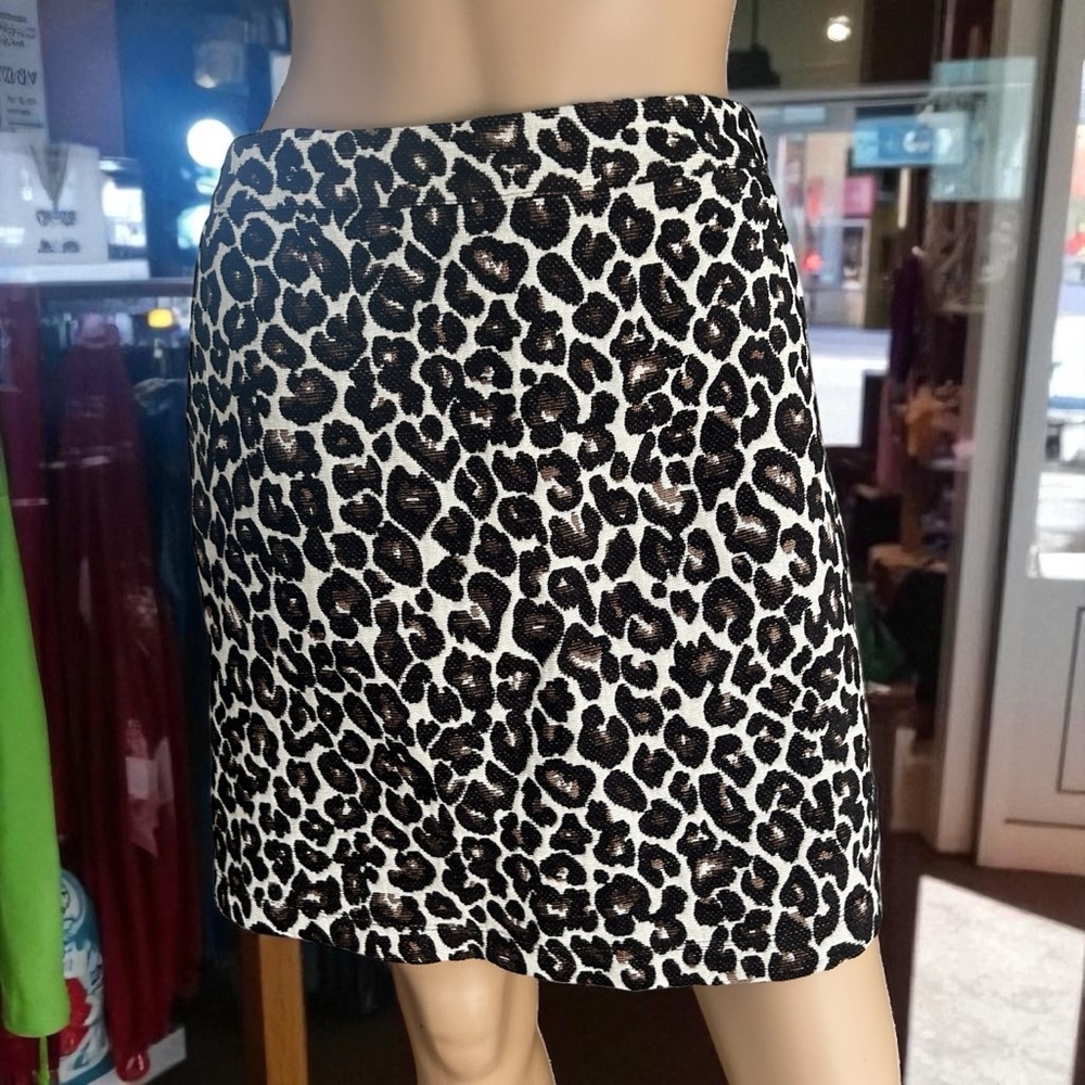 Sanctuary Leopard Print Jacquard Mini Skirt Size Small Animal Print Textured